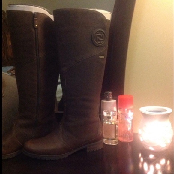 Rockport Wide-calf boots. - Picture 2 of 4